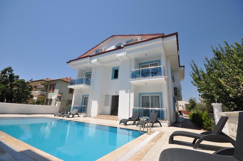 Manolya Apart Hotel Fethiye Exterior foto